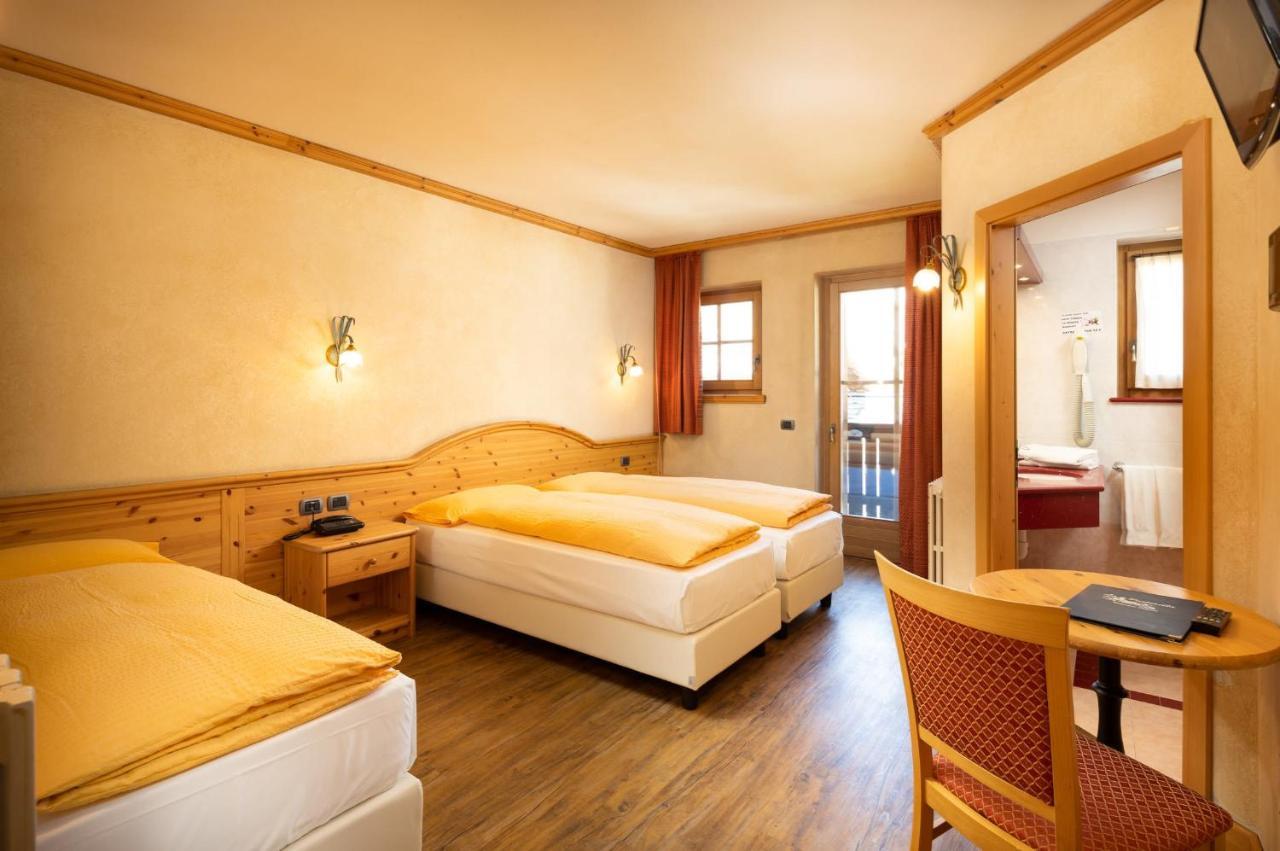 Hotel La Pastorella Livigno Exterior photo