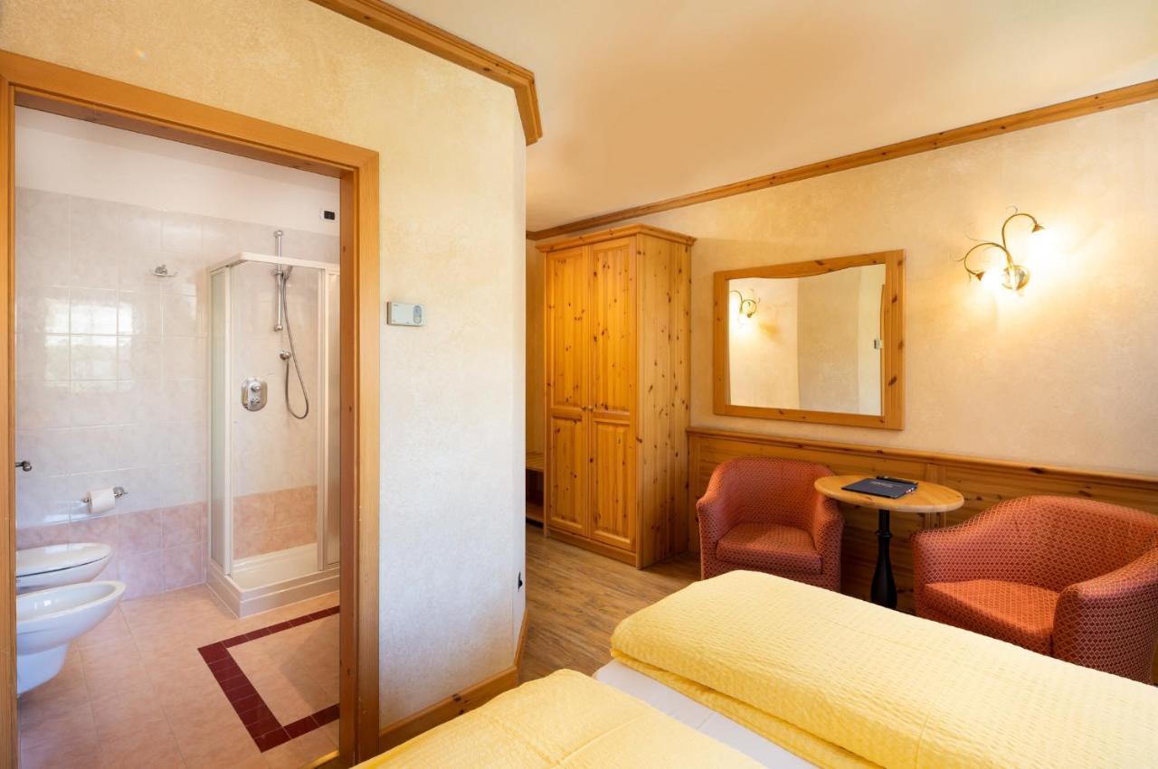 Hotel La Pastorella Livigno Exterior photo