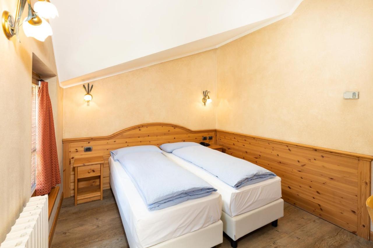 Hotel La Pastorella Livigno Exterior photo