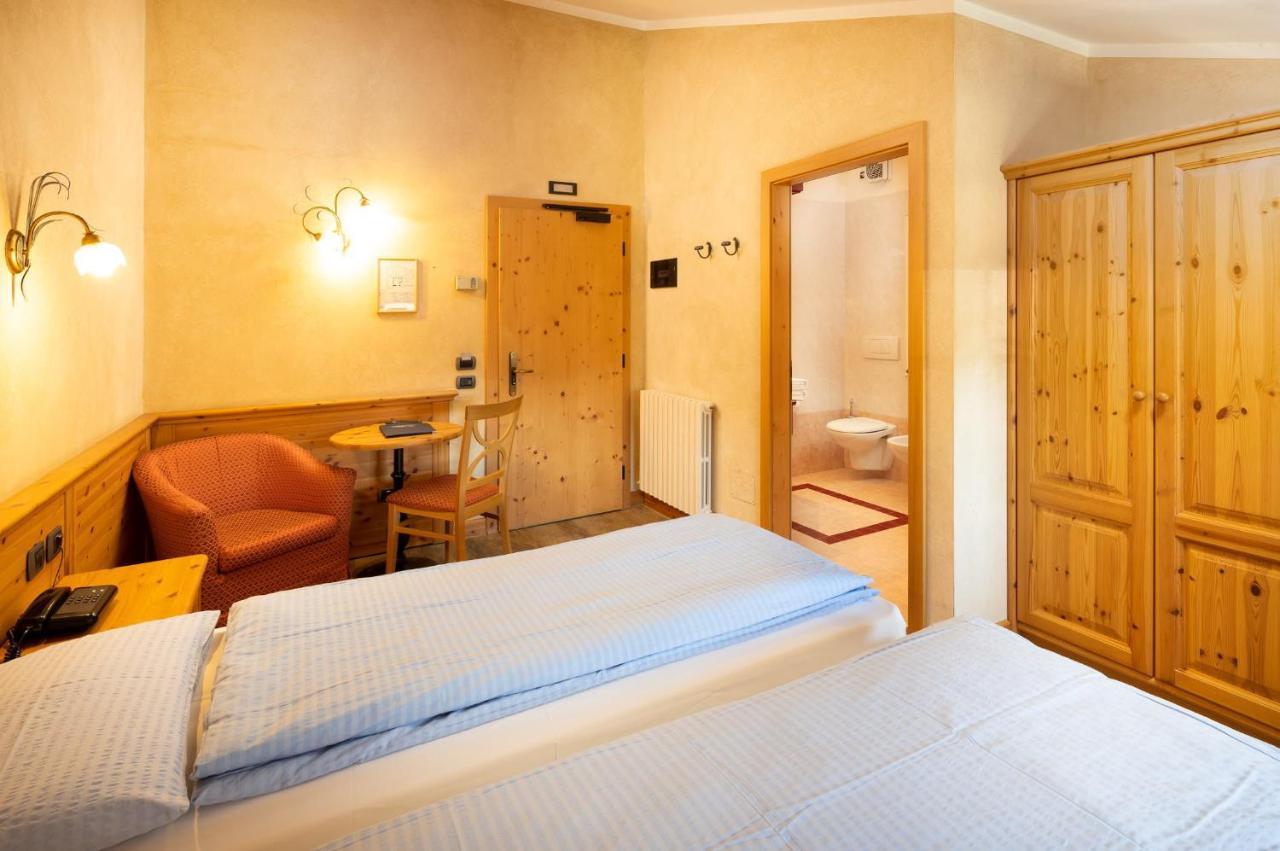 Hotel La Pastorella Livigno Exterior photo